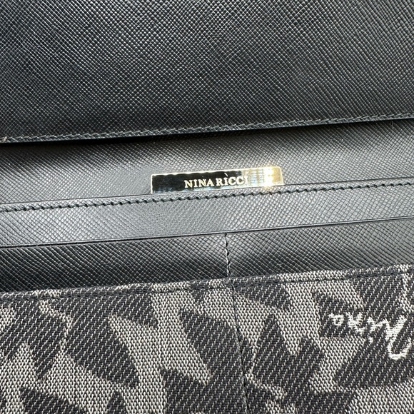 NINA RICCI Long Wallet - Like New! - Picture 7 of 7